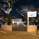 Apto Mar Azul Caribe - Praia Do Forte - 3 Minutos A Pe Da Praia